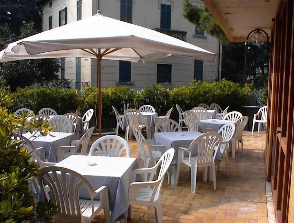 Aries Hotel Lesa Exterior foto